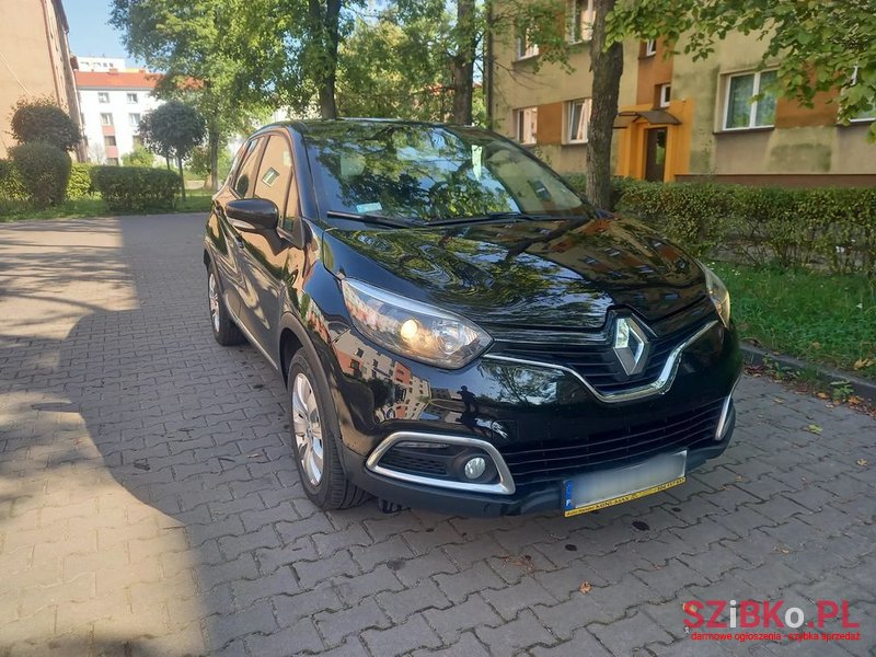 2016' Renault Captur photo #1