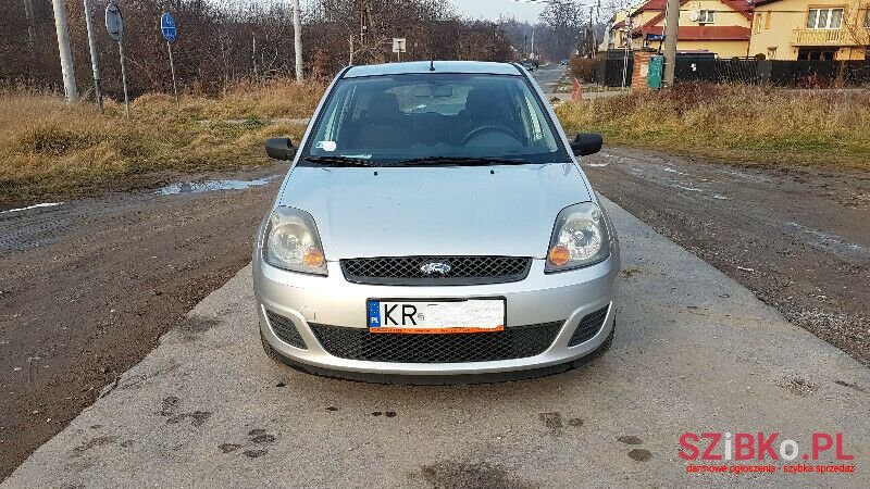 2007' Ford Fiesta photo #6