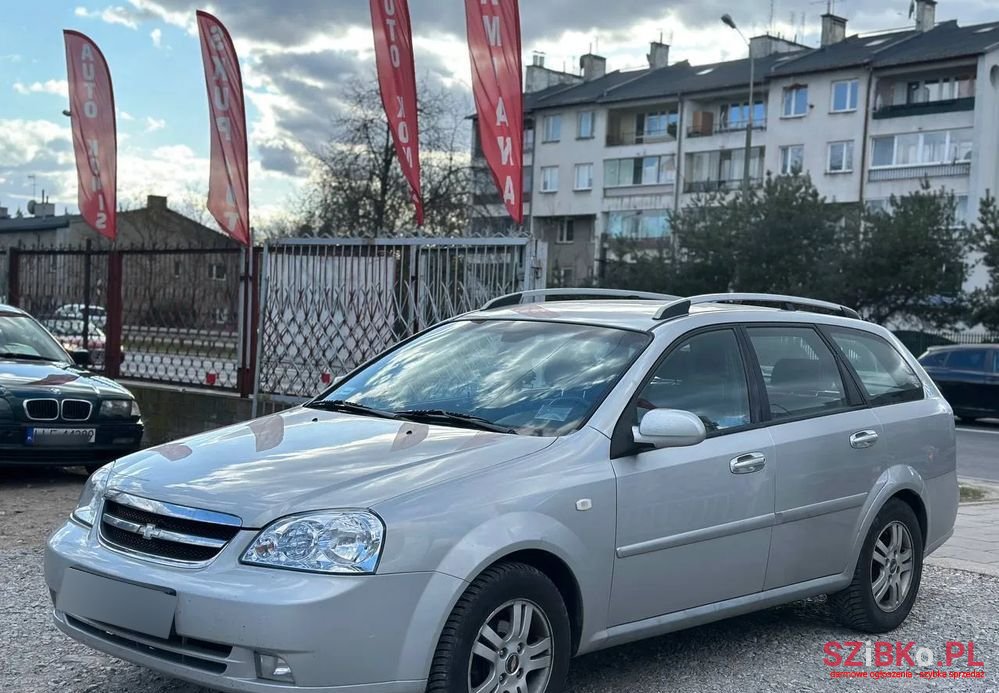 2007' Chevrolet Nubira photo #3