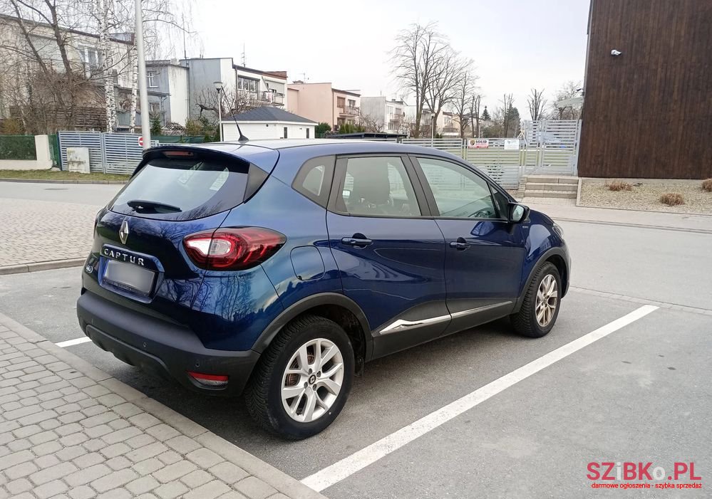 2019' Renault Captur photo #3