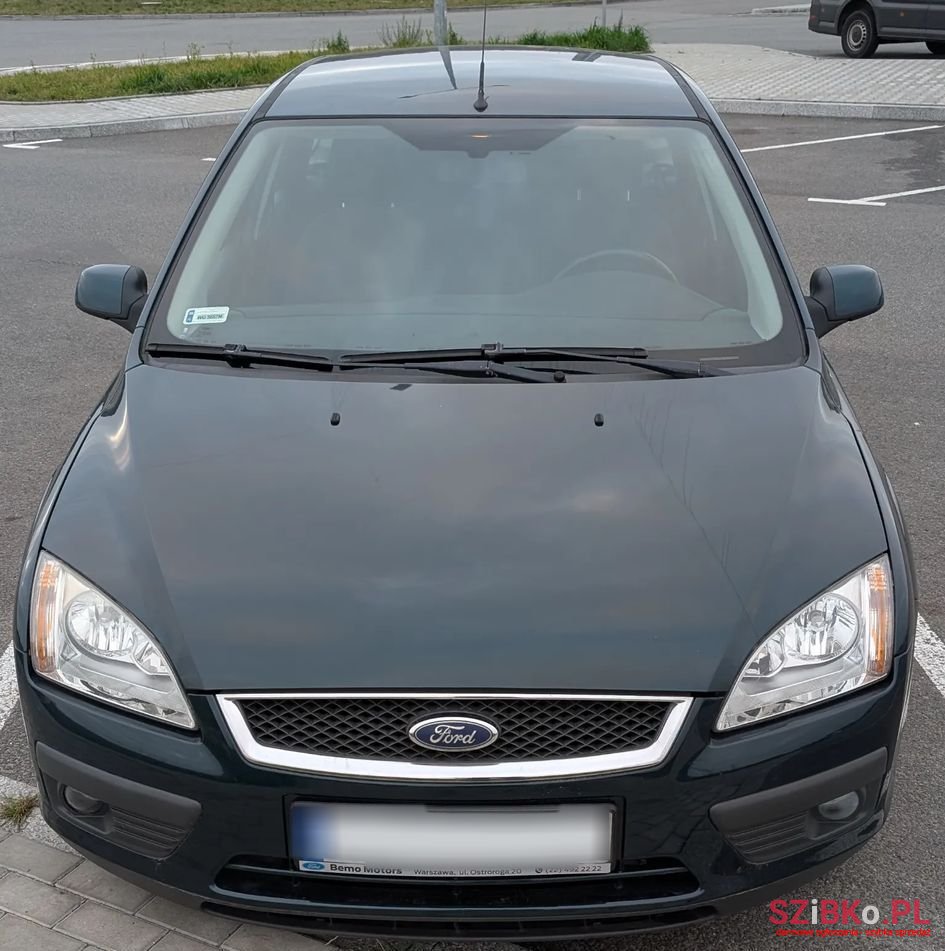 2007' Ford Focus photo #2