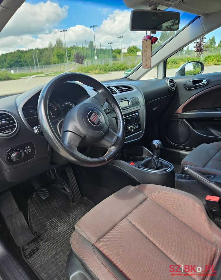 2005' SEAT Leon 2.0 Fsi Stylance photo #6
