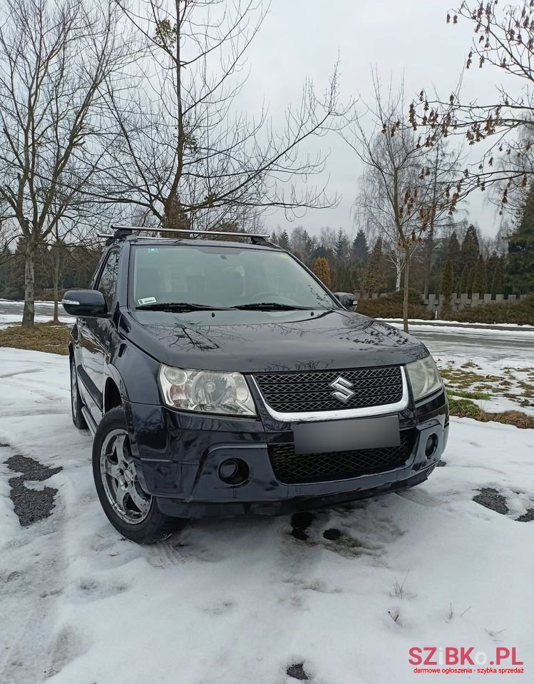 2009' Suzuki Grand Vitara 1.9 Ddis photo #1