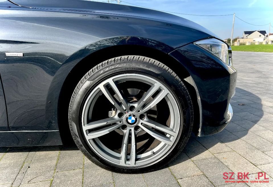 2014' BMW Seria 3 photo #5