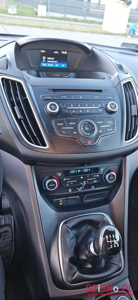 2015' Ford C-MAX photo #6