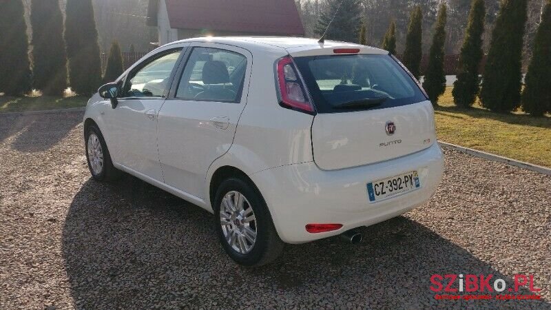 2013' Fiat Punto photo #4