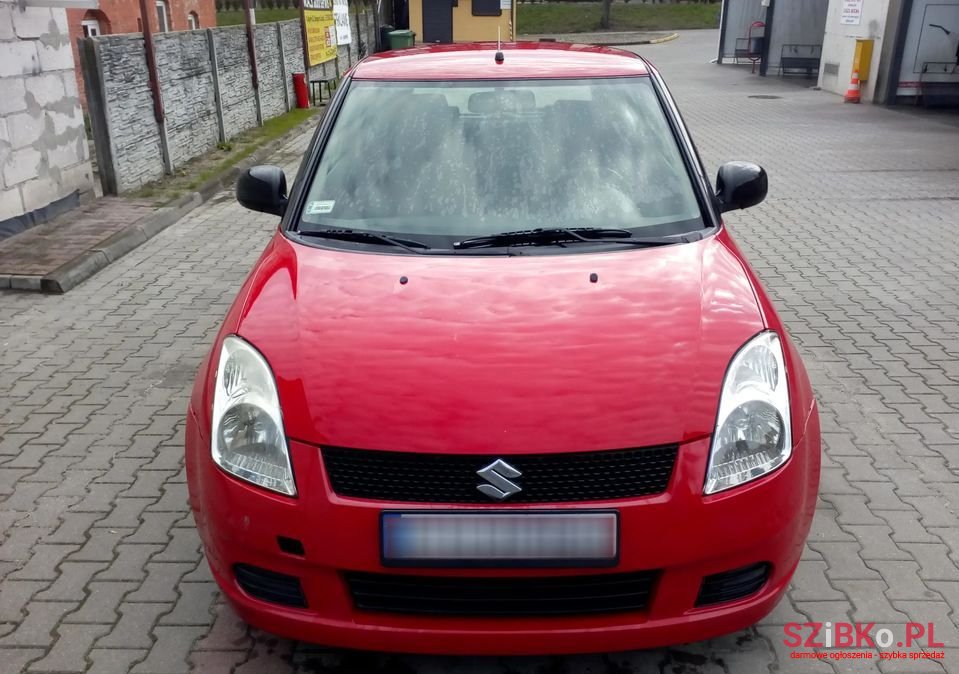 2007' Suzuki Swift photo #4