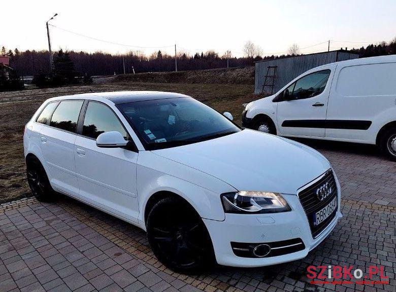 2011' Audi A3 photo #1