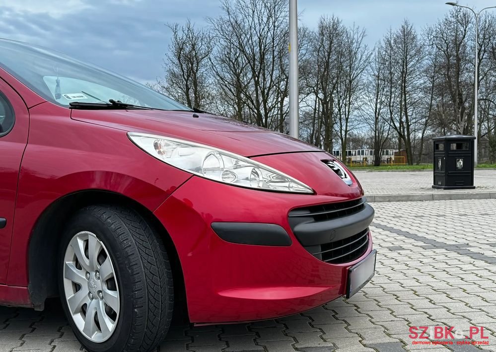 2008' Peugeot 207 1.4 Trendy photo #5