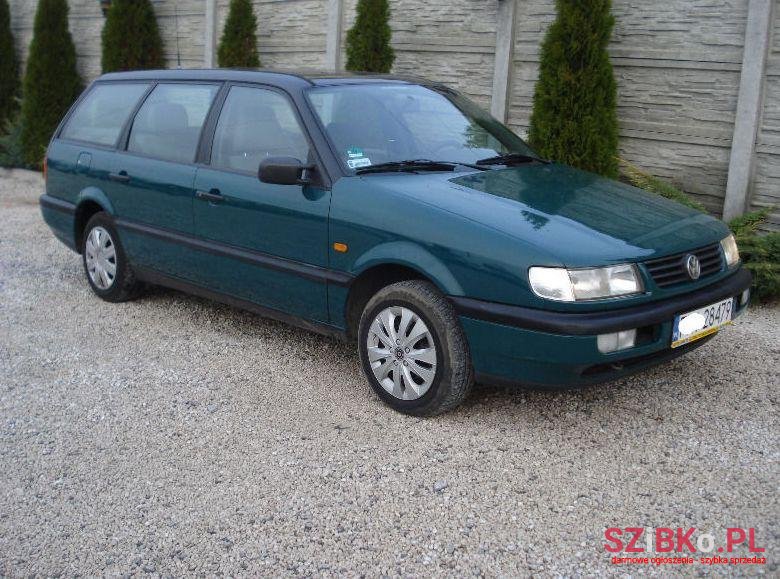 1996' Volkswagen Passat photo #2