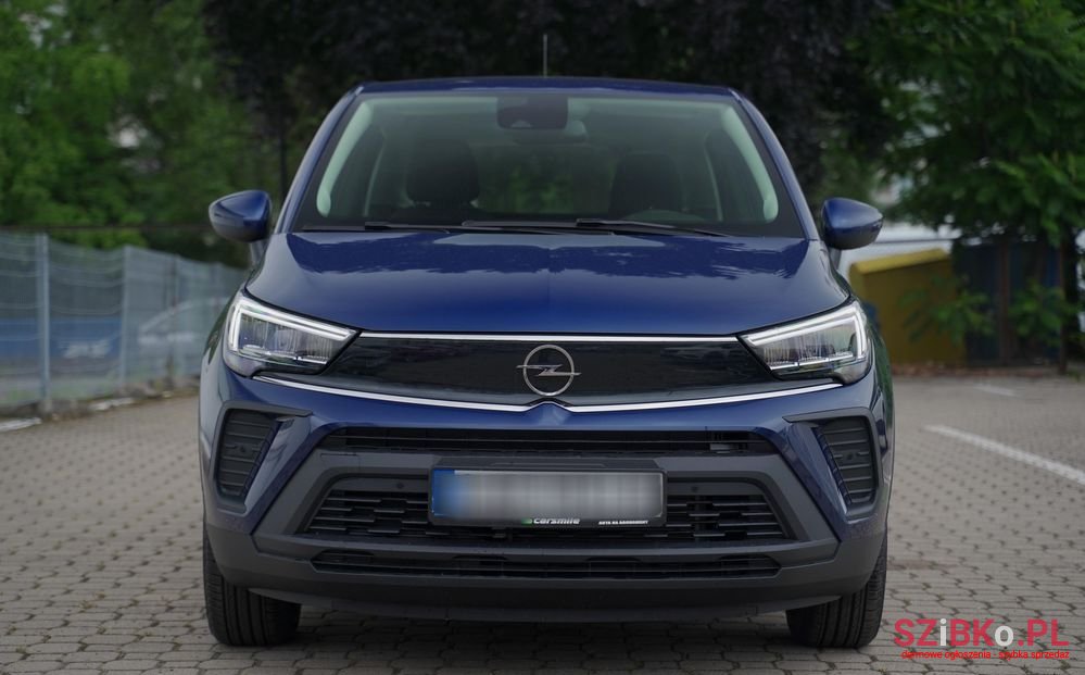 2023' Opel Crossland X photo #1