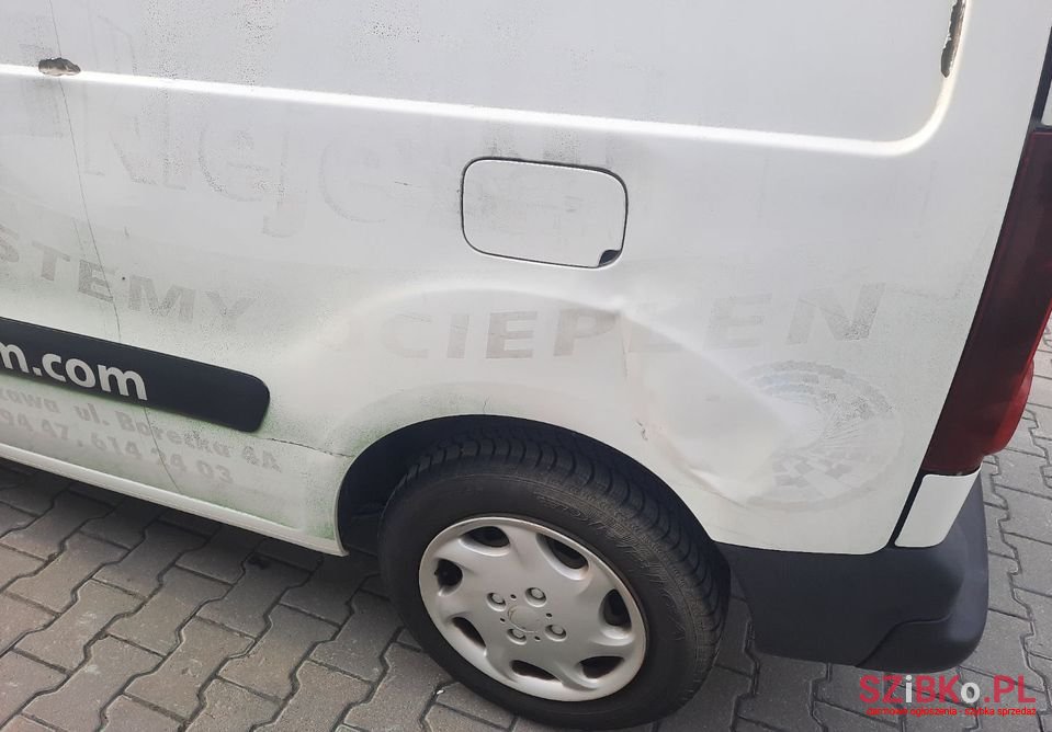 2015' Peugeot Partner photo #4