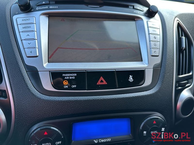 2012' Hyundai ix35 2.0 Premium 2Wd photo #4
