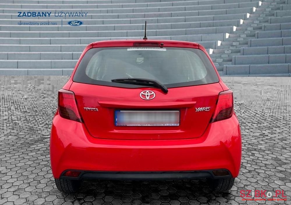 2016' Toyota Yaris 1.0 Active photo #5
