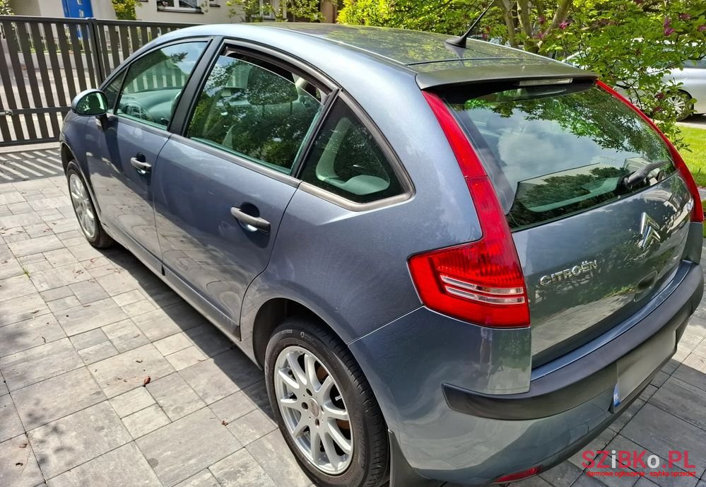 2007' Citroen C4 1.6 16V Impress photo #4