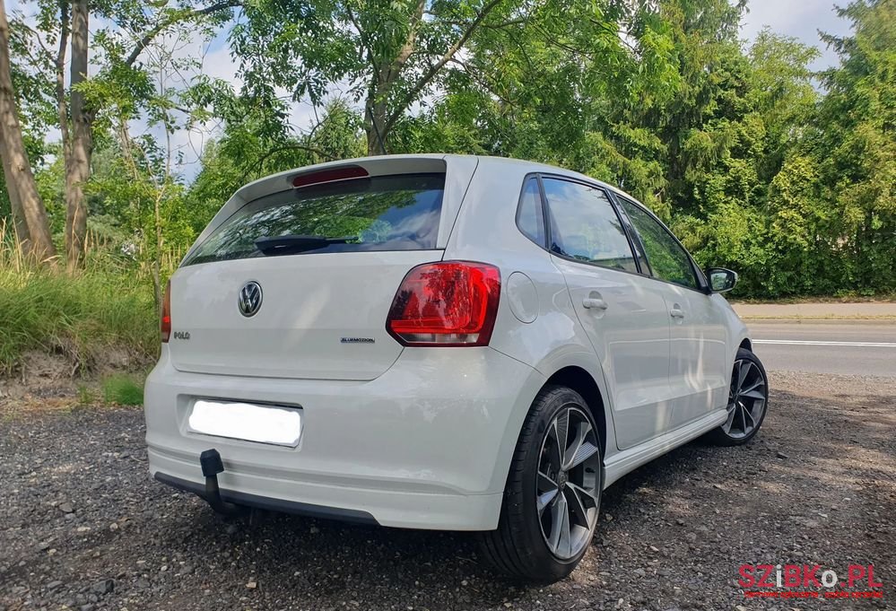 2012' Volkswagen Polo photo #4