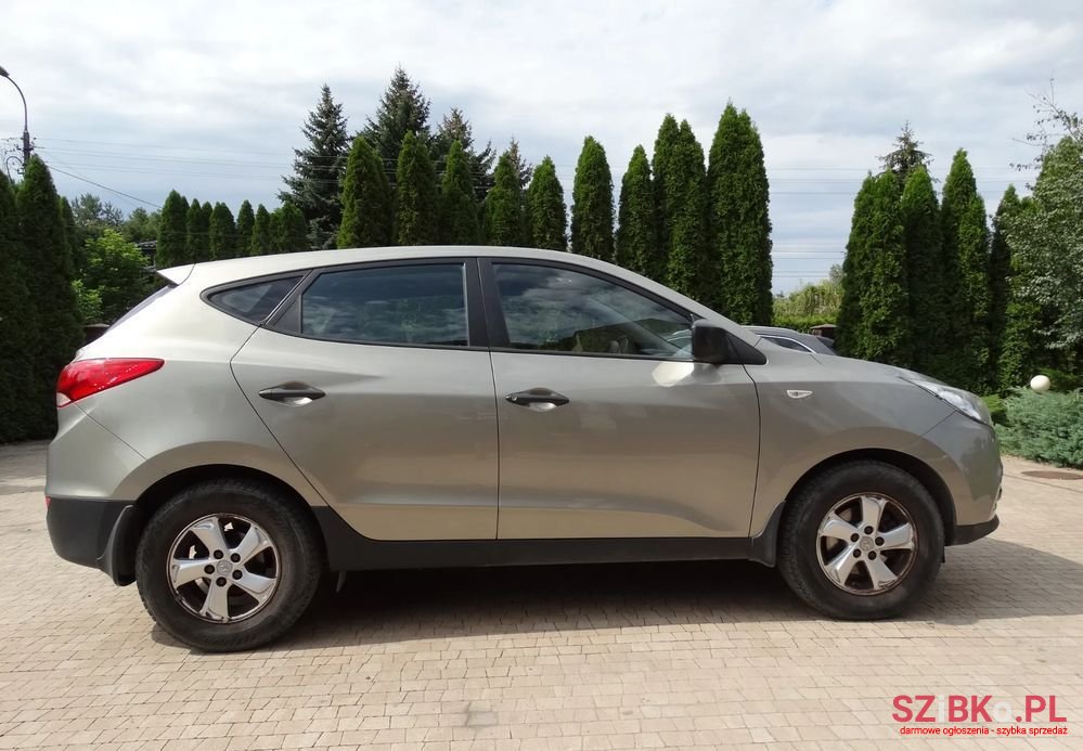 2010' Hyundai ix35 1.7 Crdi Classic 2Wd photo #4