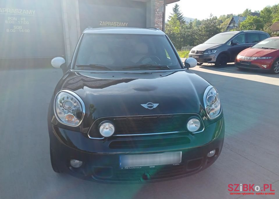2011' MINI Countryman photo #6