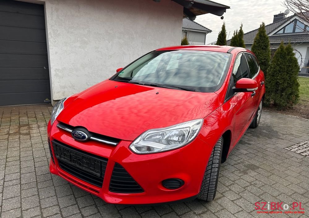 2013' Ford Focus photo #2