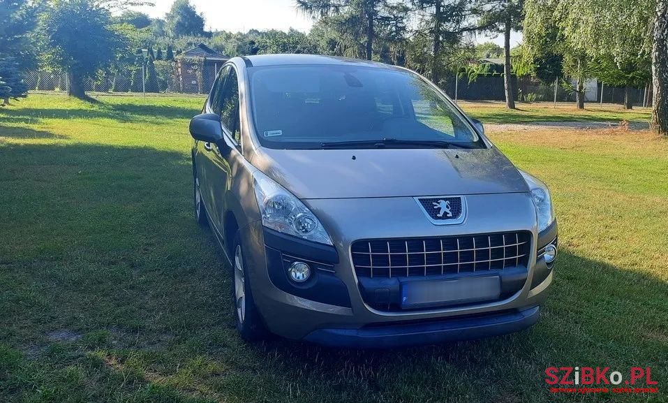2010' Peugeot 3008 photo #1