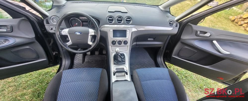 2008' Ford S-Max 2.0 Viva Trend photo #6