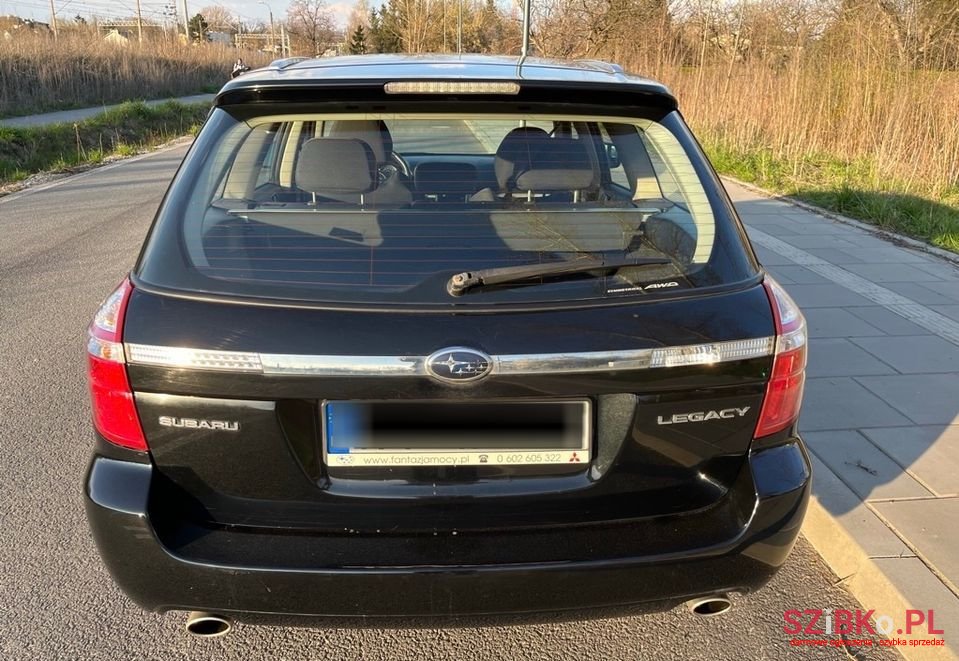 2007' Subaru Legacy photo #4