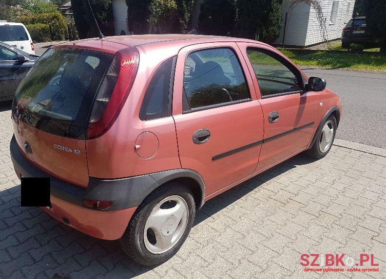 2002' Opel Corsa photo #2