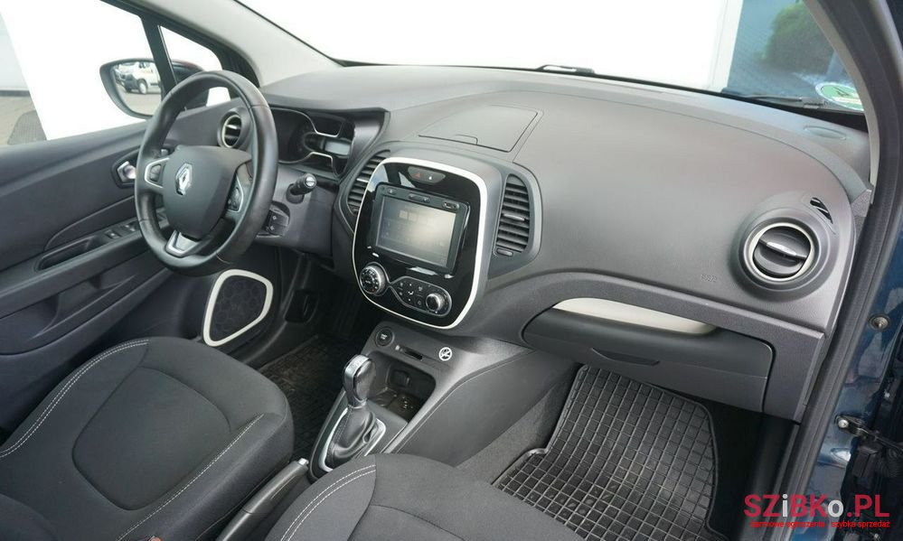 2017' Renault Captur photo #6
