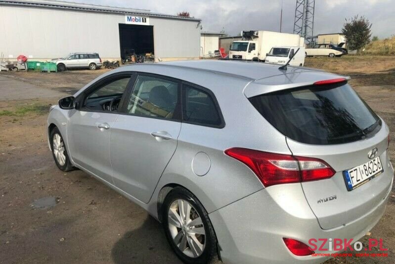 2013' Hyundai i30 photo #5