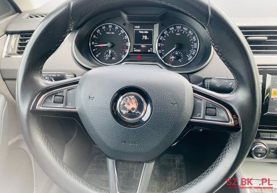 2016' Skoda Octavia photo #5