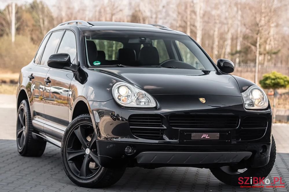2004' Porsche Cayenne S Tiptronic photo #1