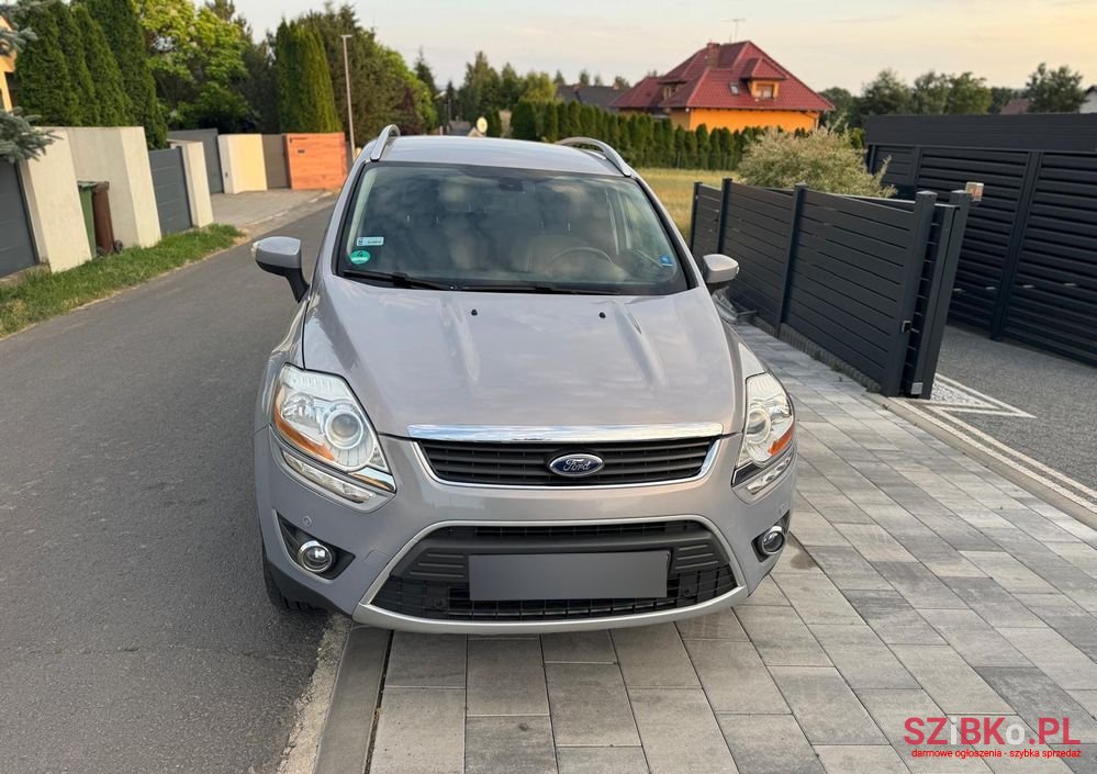2011' Ford Kuga photo #2