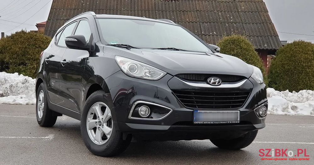 2011' Hyundai ix35 2.0 Premium 2Wd photo #1