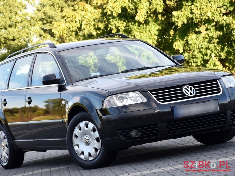 2003' Volkswagen Passat 1.9 Tdi Comfortline photo #3