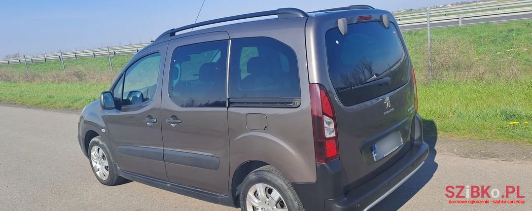 2016' Peugeot Partner photo #4