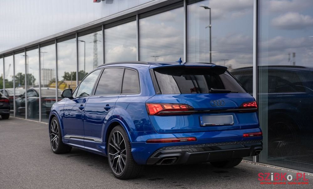 2024' Audi Q7 photo #3