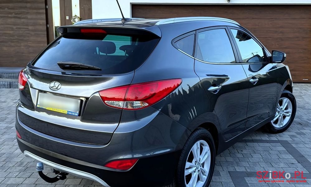 2010' Hyundai ix35 2.0 Premium photo #5