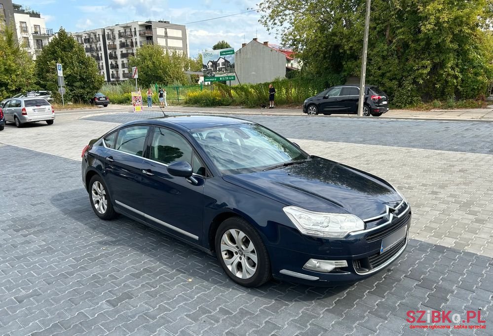 2010' Citroen C5 photo #4