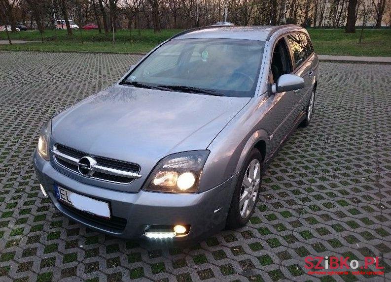2005' Opel Vectra photo #1