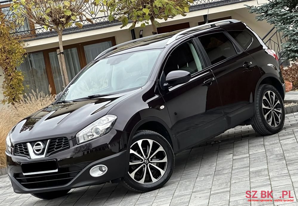 2011' Nissan Qashqai 2.0 Tekna photo #1