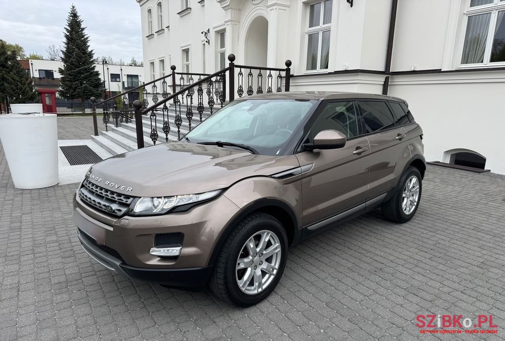 2015' Land Rover Range Rover Evoque Td4 Dynamic photo #1