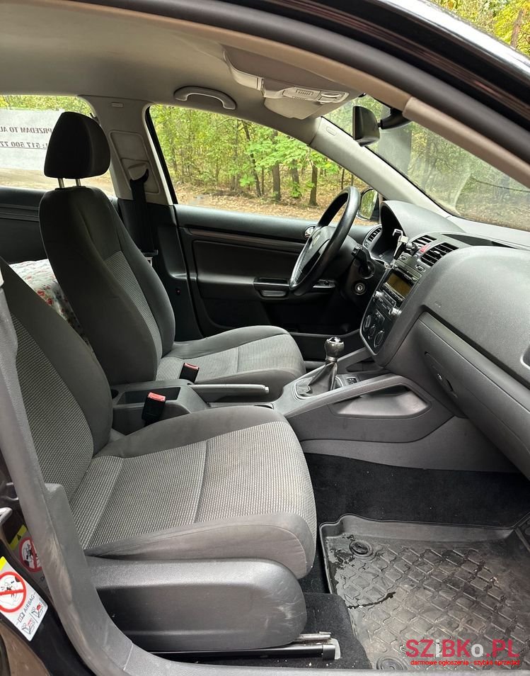 2008' Volkswagen Jetta photo #6