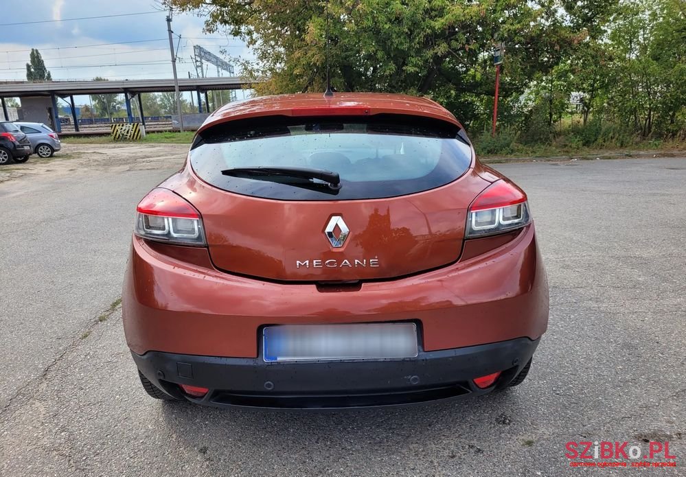 2010' Renault Megane photo #6