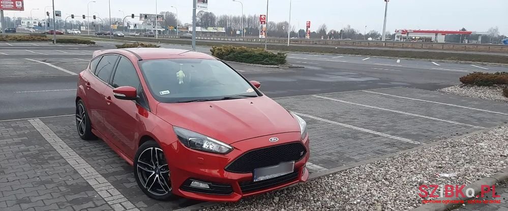 2017' Ford Focus St photo #4