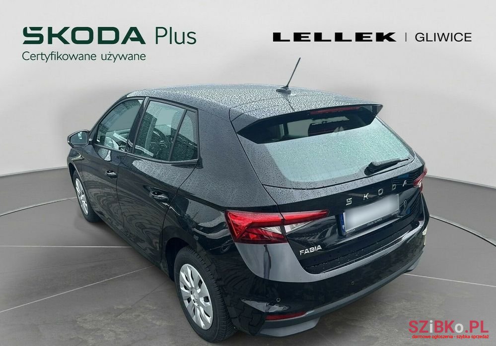 2024' Skoda Fabia 1.0 Tsi Selection photo #6