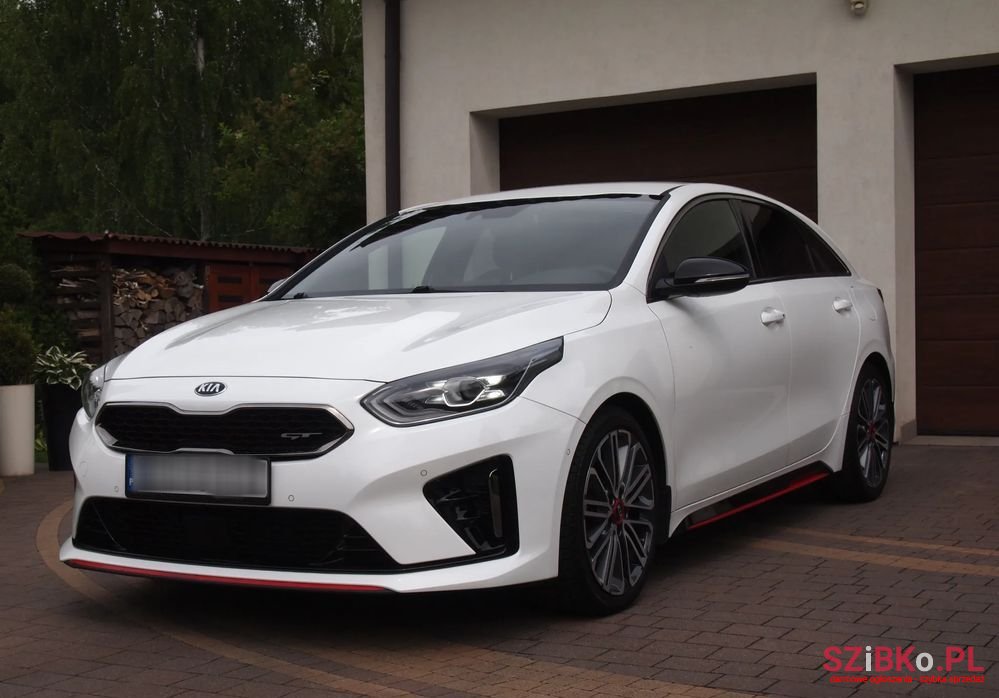 2019' Kia Proceed 1.6 T-Gdi Gt Dct photo #1