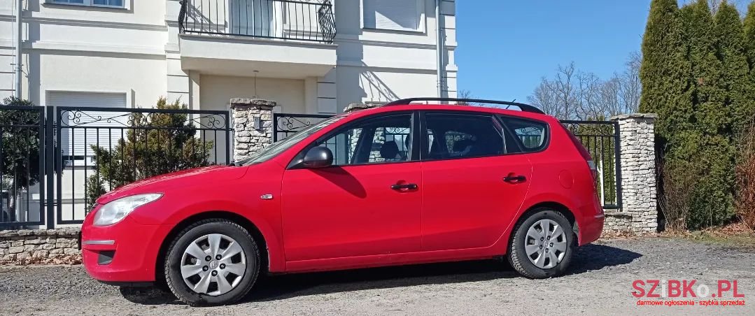 2009' Hyundai i30 photo #1