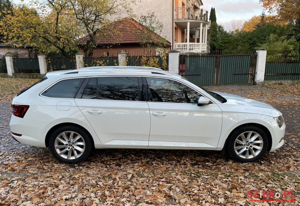 2018' Skoda Superb 2.0 Tdi 4X4 Style Dsg photo #6