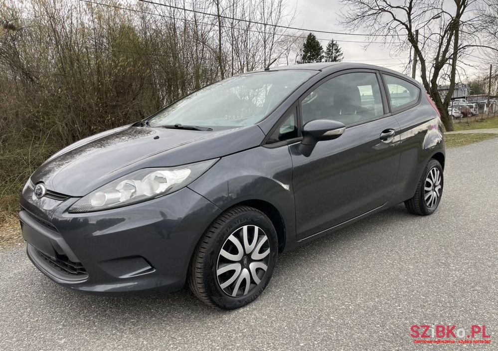2010' Ford Fiesta 1.25 Ambiente photo #4