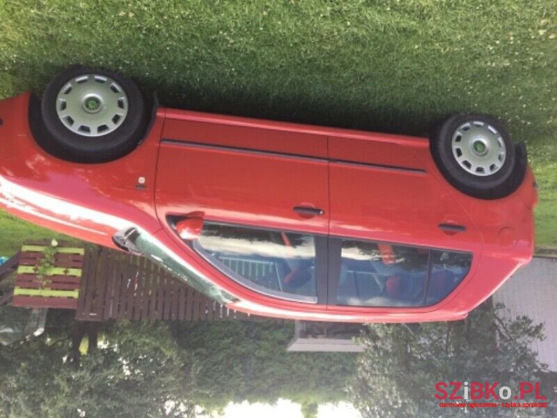 2002' Skoda Fabia photo #2